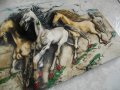 Старинна Ръчна Релефна Керамична Рисунка "Коне" Върху Керамична Плочка - Антикварна, снимка 6