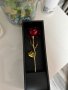 Златна роза в кутия, снимка 1 - Подаръци за жени - 42933262