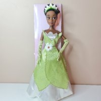 Оригинална кукла Тиана - Принцесата и жабокът - Дисни Стор Disney Store , снимка 3 - Кукли - 24934540
