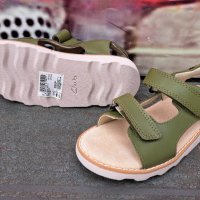 Английски детски сандали естествена кожа-CLARKS , снимка 5 - Детски сандали и чехли - 40725010