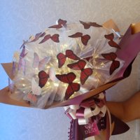 ЗАПОВЯДАЙТЕ‼️ Луксозни, ръчно изработени,светещи букети от "DESS"🦋, снимка 2 - Подаръци за сватба - 43962018
