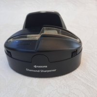 Електрическо точило за керамични и стоманени ножове Kyocera Diamond Sharpener DS-50 , снимка 1 - Аксесоари за кухня - 38259904