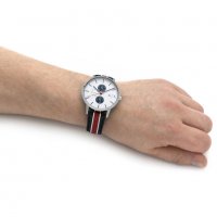 Оригинален мъжки часовник Armani Exchange AX2724 -30%, снимка 4 - Мъжки - 34821052