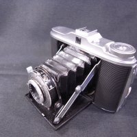 СТАР РЕТРО МЕХОВ ФОТОАПАРАТ AGFA ISOLETTE GERMANY, снимка 3 - Антикварни и старинни предмети - 33194170