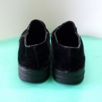 Дамски черни обувки с апликации Fred, снимка 15 - Дамски ежедневни обувки - 27342884