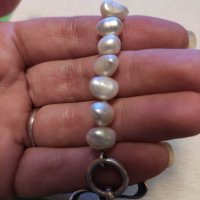 Сребърна гривна с естествени перли (223), снимка 9 - Гривни - 43370819