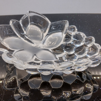 Кристална фруктиера/ бонбониера Walther Glas с форма на грозде, снимка 12 - Декорация за дома - 44872814