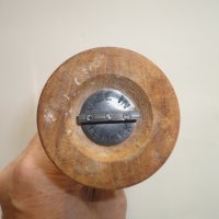 Датска дървена солница пиперница , снимка 3 - Антикварни и старинни предмети - 43558397