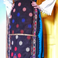 Автентичн Добруджанска женска носия , снимка 3 - Антикварни и старинни предмети - 33210577