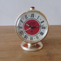 Колекционерски будилник часовник Слава на кирилица червен, снимка 2 - Антикварни и старинни предмети - 44003630