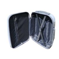 Модерен и Практичен: Куфар за ръчен багаж в различни цветове, 55x36x22 см, 2.5 кг, снимка 11 - Други стоки за дома - 44912159