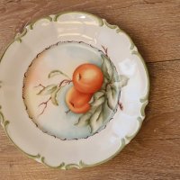 Hutschenreuther– Рисувана чиния, плато, 25.5см– 1988г Отлична!, снимка 4 - Чинии - 37486274