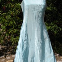 Официална бутикова рокля - седефен блясък! Америка!, снимка 4 - Рокли - 37810215