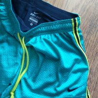 Nike Women's Dri-Fit Double-Up Shorts - страхотни дамски шорти, снимка 4 - Къси панталони и бермуди - 33217203