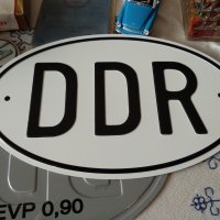DDR * ГДР - Oвална релефна МПС национална табелка , снимка 1 - Аксесоари и консумативи - 27394373