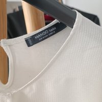 Елегантна нова блуза Манго с акцент, снимка 3 - Ризи - 40705111