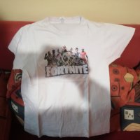Тениска бяла Fortnite Фортнайт размер хс, снимка 1 - Детски тениски и потници - 32610014