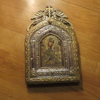 Икона на богородица с младенеца, дева Мария  и две ангелчета, херувими, снимка 1 - Икони - 39876888