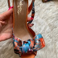 Нови цветни сандали на ток, снимка 3 - Сандали - 40883174