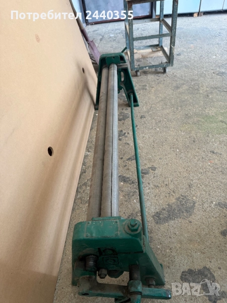 Това е ръчна валцова машина (ламариноръчна ролкова машина , снимка 1