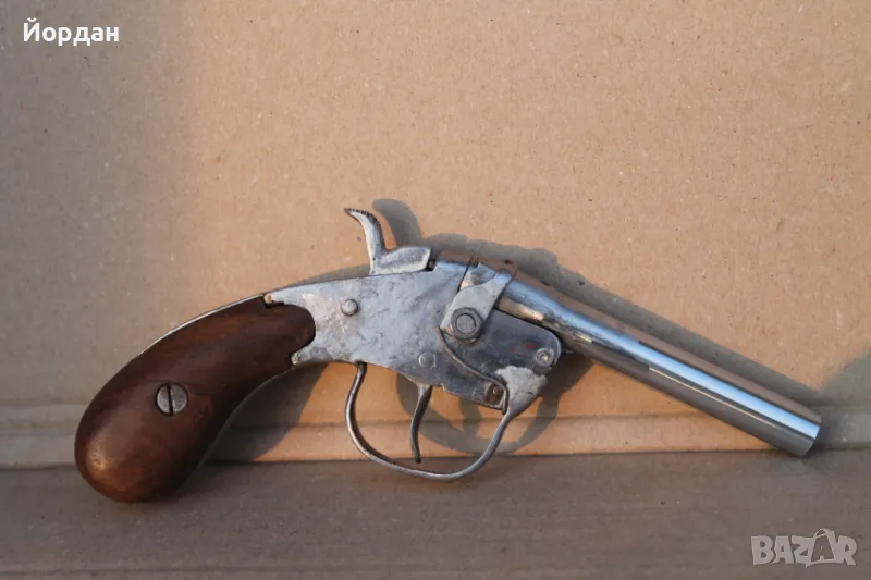Стар пистолет в един екземпляр, снимка 1