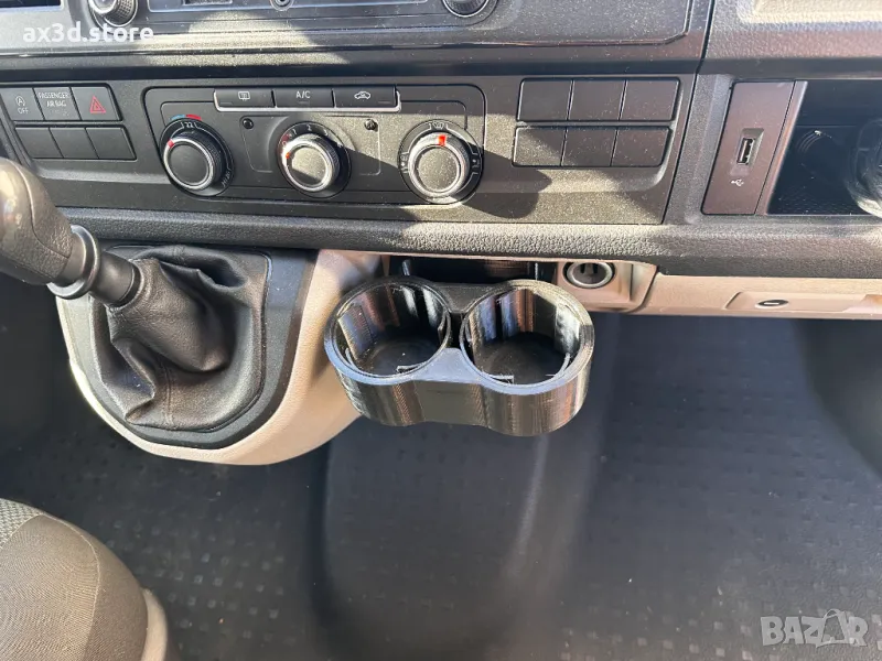 Поставка за чаши VW Transporter T6, снимка 1