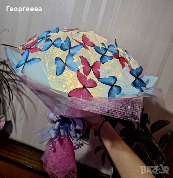 ЗАПОВЯДАЙТЕ‼️Луксозни,ръчно изработени,светещи букети от "DESS"🦋💐, снимка 1