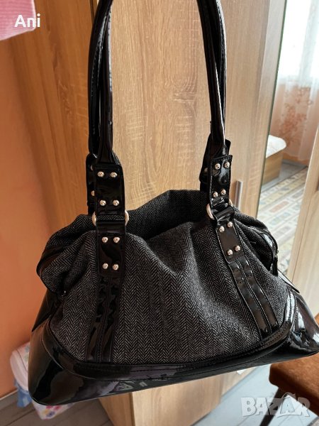 Дамска чанта лак и плат, снимка 1