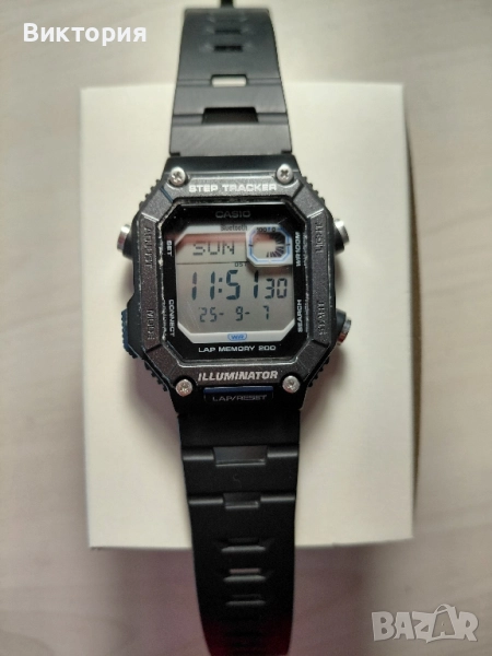 Часовник Casio с крачкомер и Bluetooth , снимка 1