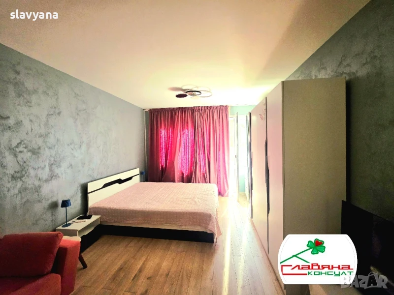 Лукс имот, тих център, снимка 1