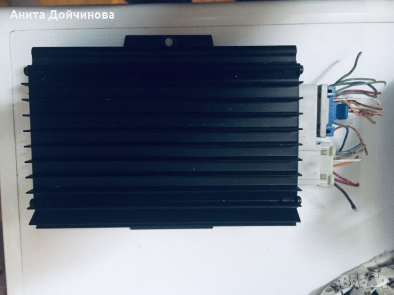 Усилвател BOSE - 2 броя, снимка 1