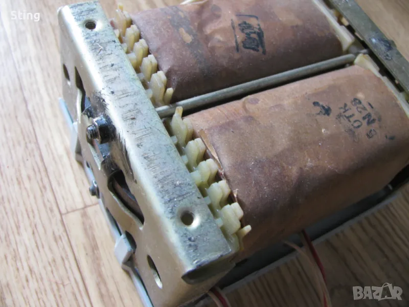 Трансформатор Як от Усилвател ВЕГА СССР, снимка 1
