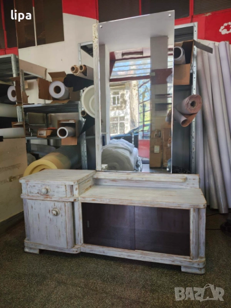 Винтидж шкаф за телевизор обувки тоалетка огледало, снимка 1