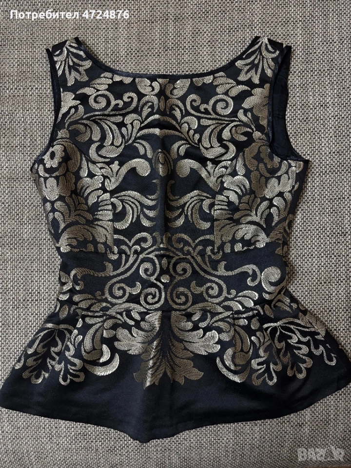 Продавам този топ! Носен е само веднъж. Размер XS-S, снимка 1