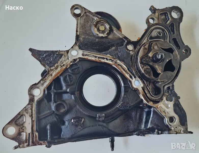 Маслена Помпа Тойота Рав4 Корола Версо Авенсис 2.0 Toyota Rav4 Corolla Corolla Verso Avensis 2.0 D4D, снимка 1