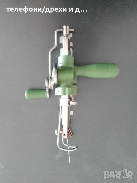 Професионална машинка за шиене, снимка 1