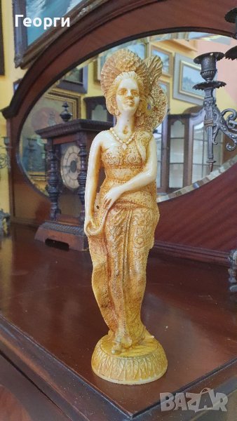 Красива антикварна фигура алабастър статуетка , снимка 1