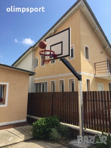 Стойка баскетбол пилон 100х100 – горещо поцинкована или прахово боядисана. Рамо – 125 см. 