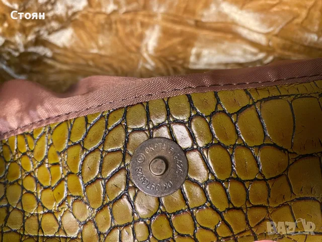 Versace Дамска чанта Плюшена , снимка 5 - Чанти - 47972265