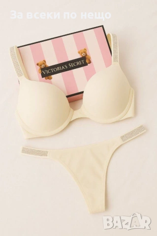 Victoria's Secret Комплект Дамско Бельо В Кутия Виктория Сикрет - 3 Цвята Код SK443, снимка 3 - Бельо - 53027691