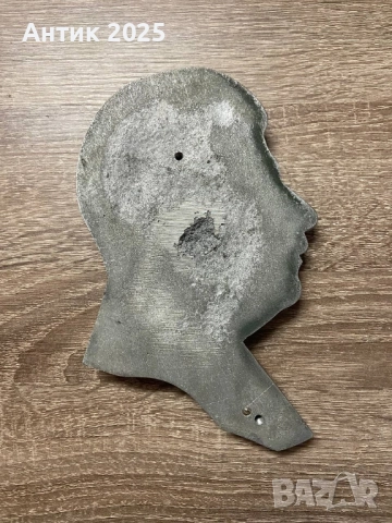 Барелеф на Й. В. Сталин, алуминий, СССР, 50–70-те години, снимка 2 - Антикварни и старинни предмети - 51972664