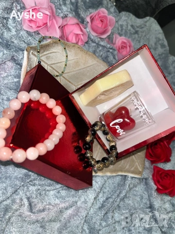 Ръчно изработени бижута и подаръчни комплекти, снимка 4 - Бижутерийни комплекти - 53388399