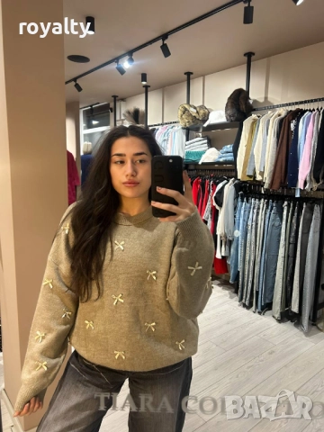 Дамска Блузка , снимка 3 - Блузи с дълъг ръкав и пуловери - 52885145