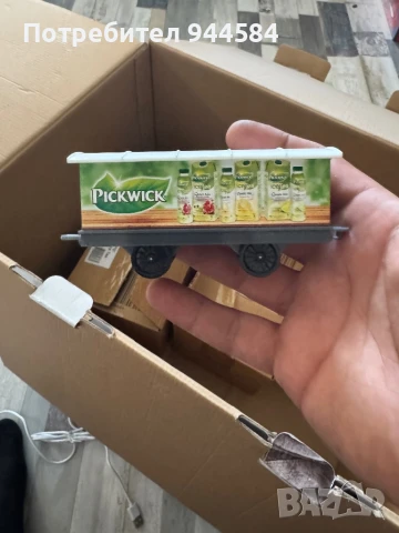 Вагончета два модела общо 16 бр., снимка 3 - Влакчета, самолети, хеликоптери - 50885855