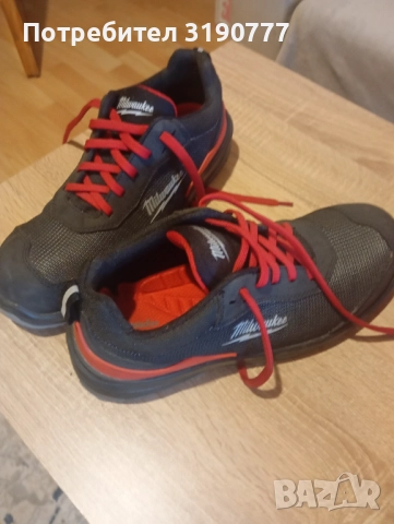 Нови.Milwaukee 42,43, снимка 6 - Маратонки - 52669860