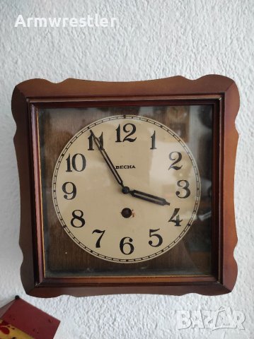 Руски Стенен Часовник Весна Механичен 