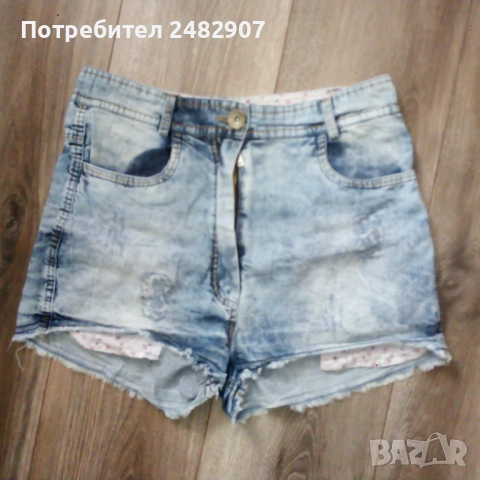 Къси дамски панталони, снимка 3 - Къси панталони и бермуди - 51804093