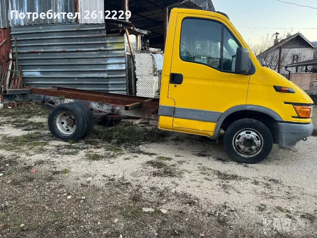 Камион iveco daily, снимка 7 - Камиони - 48661236