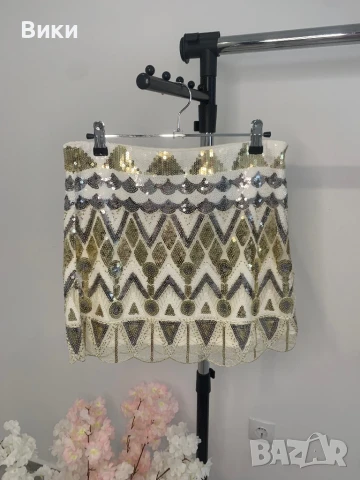 Пола с паети и маниста универсален размер , снимка 2 - Поли - 50739077