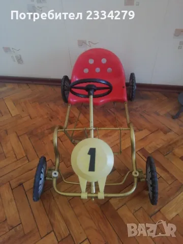 Стара децка количка с педали, 1970год. , снимка 2 - Антикварни и старинни предмети - 47647621